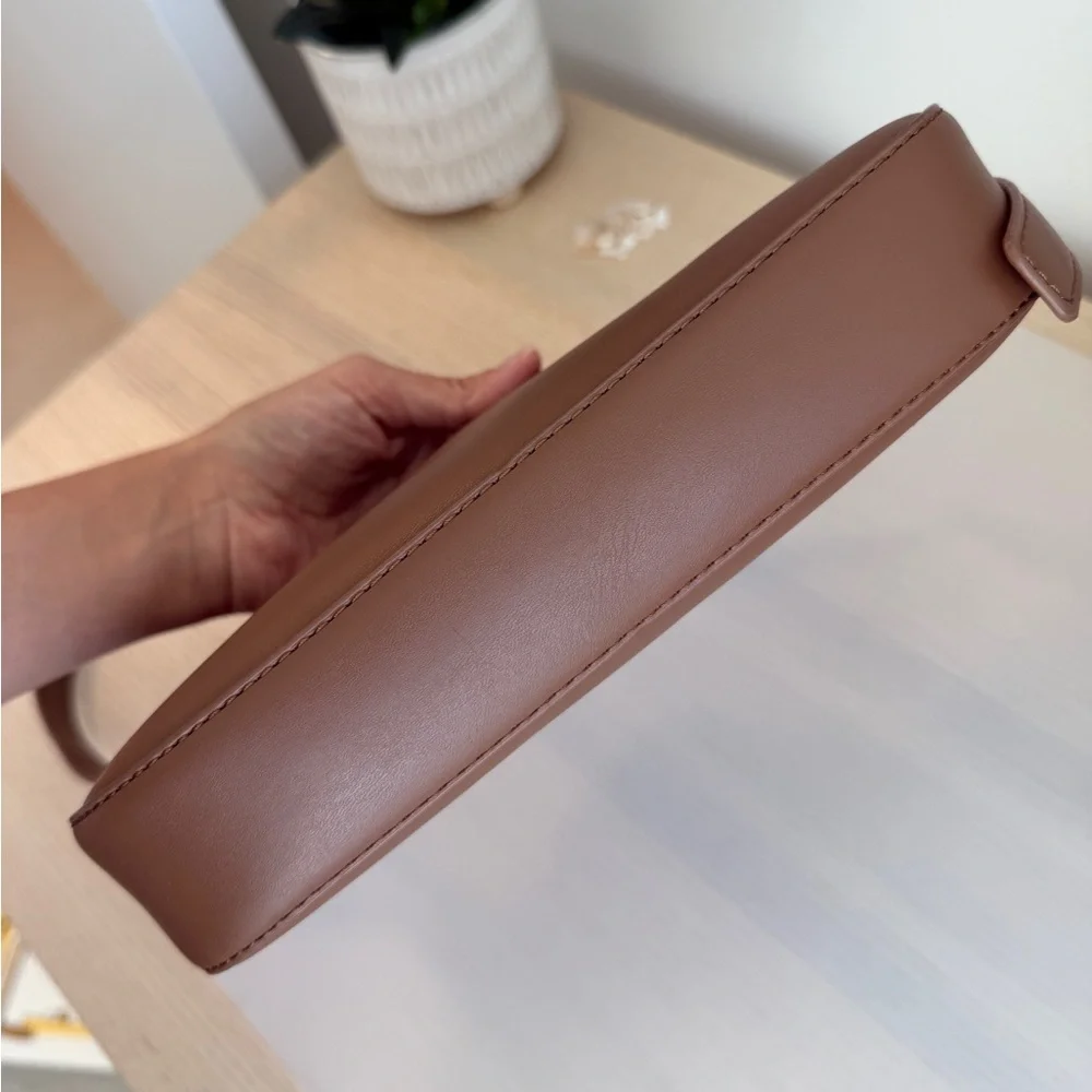 Brown Women's Shoulder Bag - Picture 5 of 11